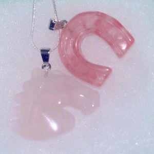Hippie cherry Quartz Crystal Horseshoe & Rose Quartz Horse 🐎 Silver 30” …